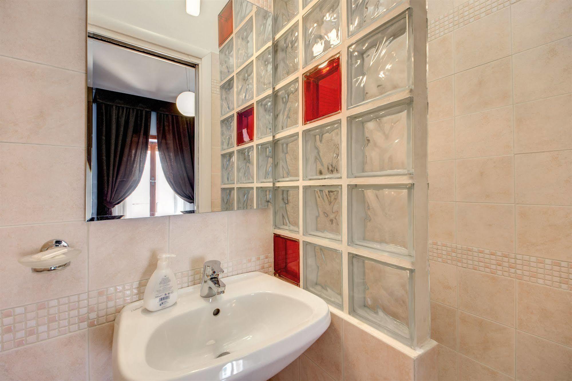 Domus Cornelia Bed and Breakfast Ρώμη Εξωτερικό φωτογραφία